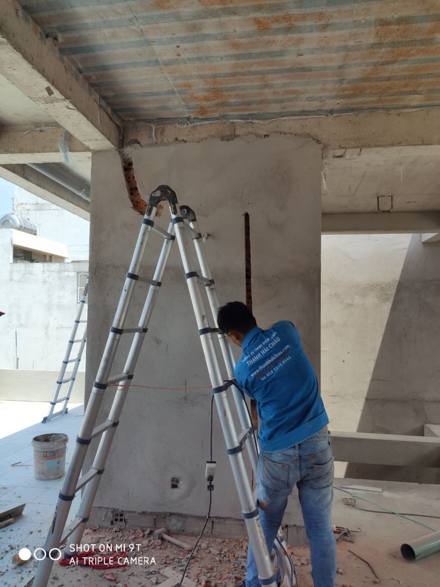 Đi âm đường ống máy lạnh