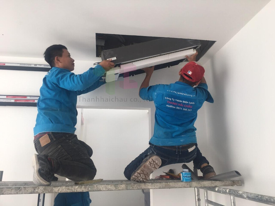 Lắp đặt máy lạnh âm trần LG 1 hướng thổi