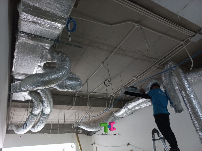 Lắp đặt máy lạnh âm trần nối ống gió