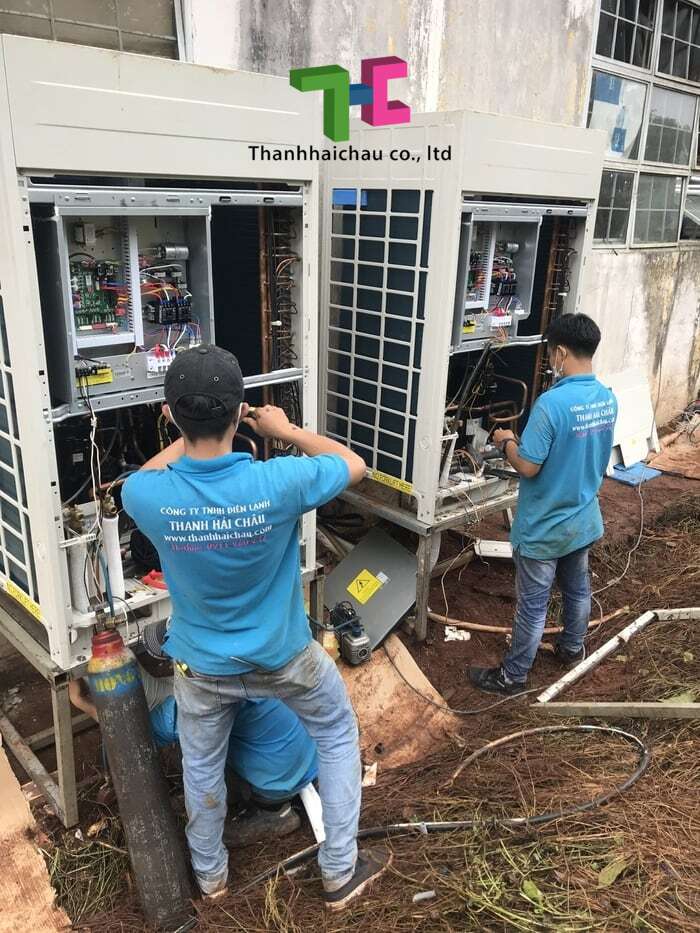 Lắp đặt máy lạnh tủ đứng cho nhà xưởng