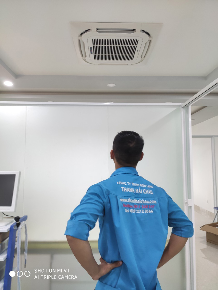 Lắp máy lạnh âm trần thạch cao