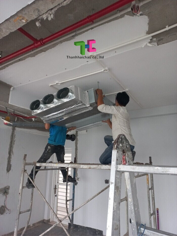 Thi công hệ thống máy lạnh multi Daikin