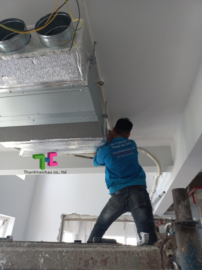 Thi công hệ thống máy lạnh multi Daikin