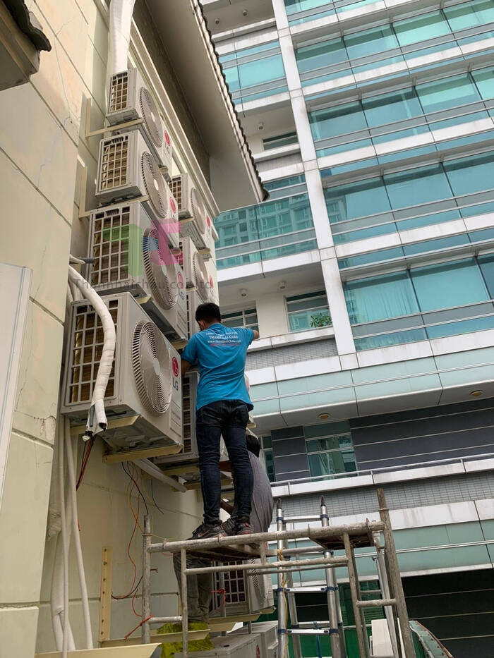 Lắp máy lạnh âm trần LG