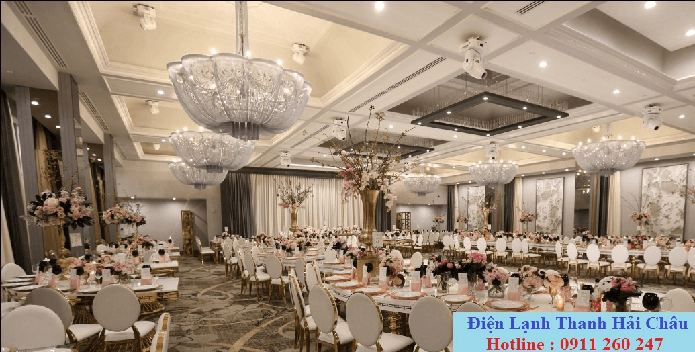 Model máy lạnh giấu trần nối ống gió Daikin dành cho công nghiệp